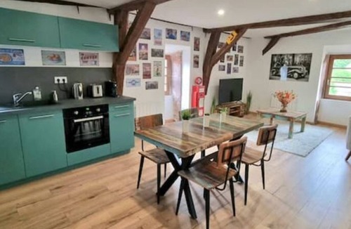 Meyssac Apartment | Le Fifties