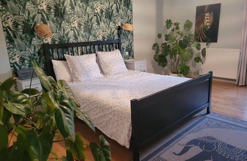 Bruniquel Bed & Breakfast | Le Flacon De La Verrouille