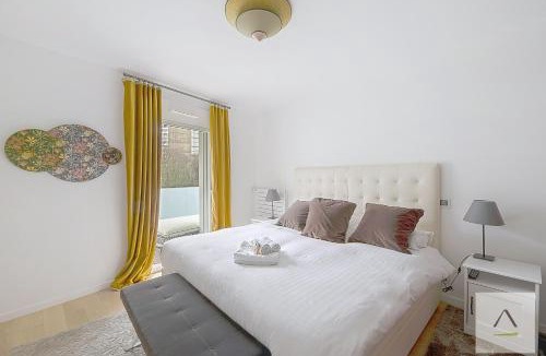 Colombier - Champ de Mars Apartment | Le Flamenco
