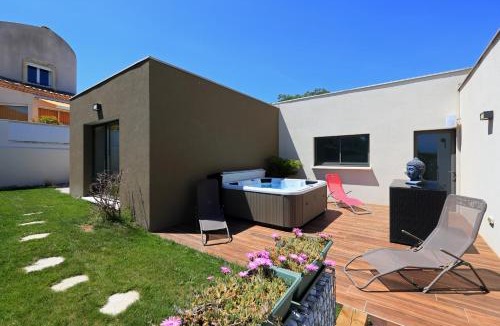 Villeneuve-les-Maguelone House | Le Flamingo