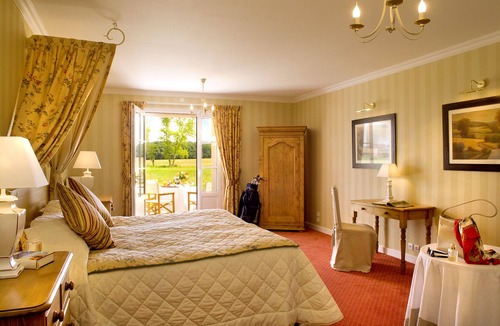 Cangey Hotel | Le Fleuray Hotel & Restaurant