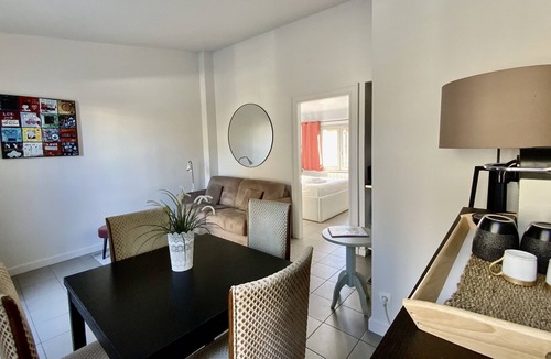 Castelnau-le-Lez Apartment | Le Fonctionnel - Grande Terrasse en Plein Centre !
