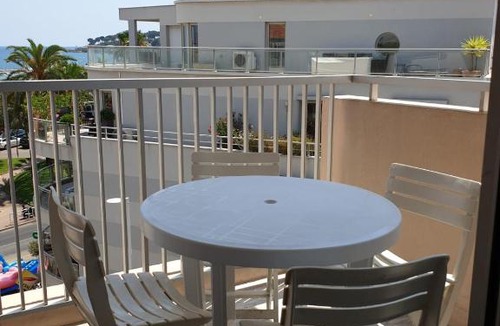 Cap-d'Antibes Apartment | Le fontainebleau