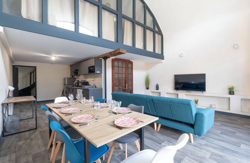 Mercury Apartment | Le Fort 101 + Loft 15