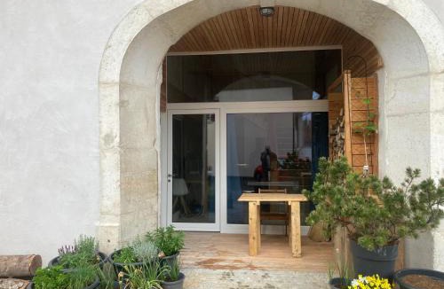 Gimel House | Le Fort