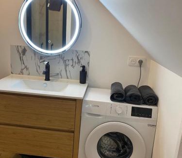 Rueil-la-Gadeliere House | Le fournil