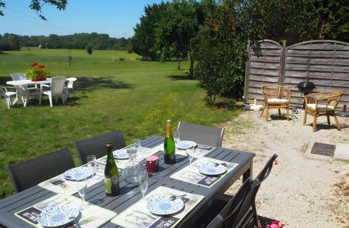 Saint-Hilaire-la-Palud House | Le Fournil - Les Gites Du Moulin