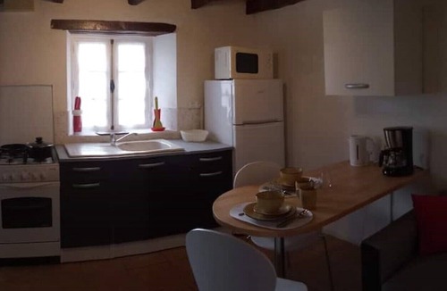 Nanteuil-de-Bourzac House | Le Calme, a Cozy Studio for two