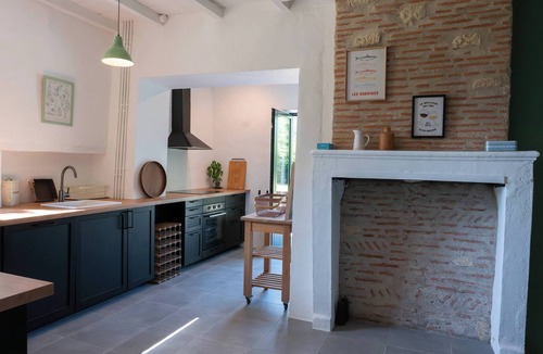 Port-Sainte-Foy-et-Ponchapt House | Le petit Santafé