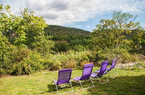 Saint-Andre-de-Roquepertuis House | Le Pigeonnier - Cozy little natural stone house