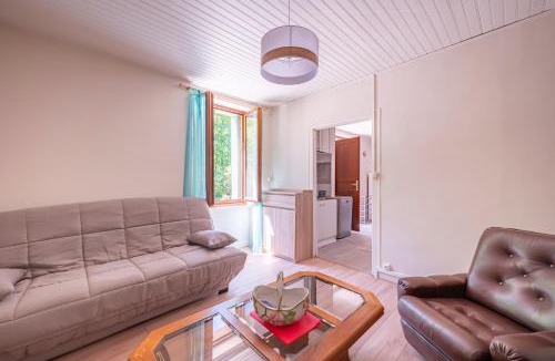 Saint-Clair-sur-Galaure House | Le Gîte de la Passerelle - avec jacuzzi du 15 mai au 15 septembre