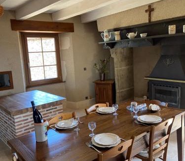 Saint-Santin House | Le gîte de caractère
