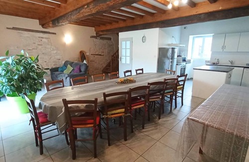 Saint-Benigne House | Le Gîte de Léal - Saint-benigne