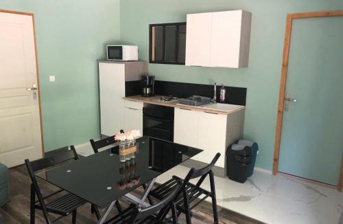 Landes-sur-Ajon Apartment | Le gîte de l'Ajon