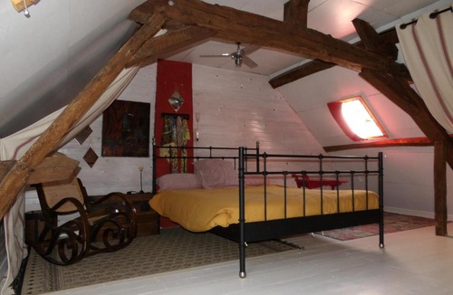 Saint-Julien-de-Civry House | Le Gîte de la colline