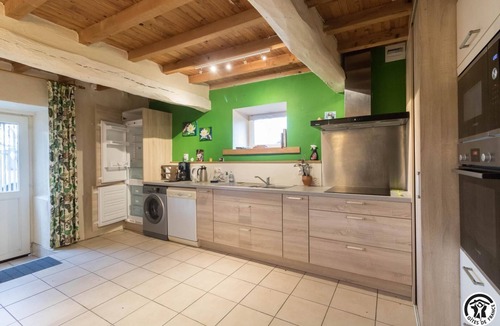 Montbernard House | Le Gîte de la Bergerie