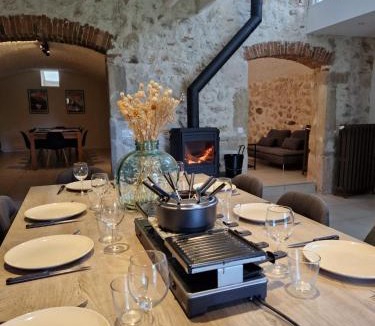 Champagneux House | Le gîte de la cascade