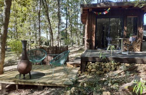 Couze-et-Saint-Front House | Le gîte de la cabane de l'oiseau