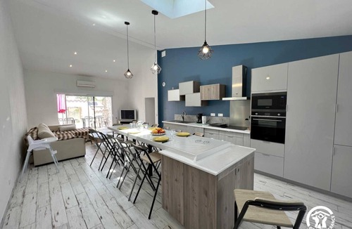 Canet House | Le Gîte de la Tintayne