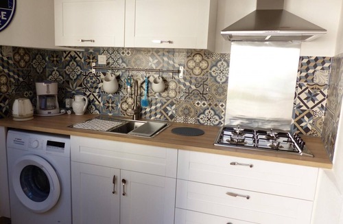 La Garde-Freinet House | Le Gîte de Village Le Petit Bouchon