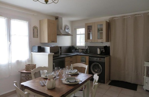 Salies-de-Bearn Apartment | Le Gîte des Coloriés