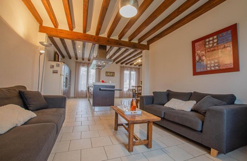 Laubressel House | Le Gîte des Fontaines