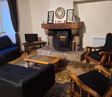 La Feuillee House | Le Gîte Des Korrigans