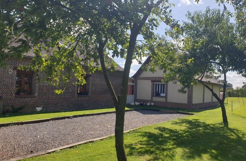 Vassonville House | Le gîte du bois du fil. Pets allowed