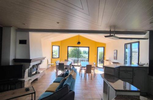 Saint-Paul-en-Pareds House | Le Gîte du Côteau - 14 personnes - 15mn du Parc