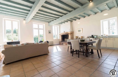 Villaries House | Le Gîte du Château de Jean