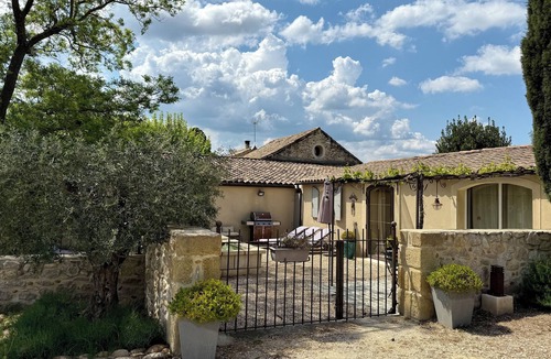 Roquemaure House | Le Gîte du Clos des Sources