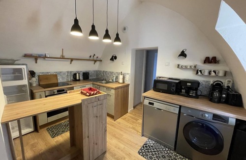 Canilhac House | Le Gîte du Donjon - CANILHAC