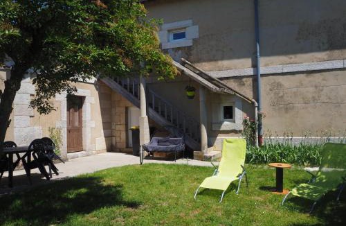 Chaztillon-la-Palud Apartment | Le Gîte du haut