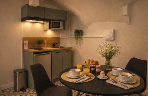 Lezat-sur-Leze House | le gîte du soleil