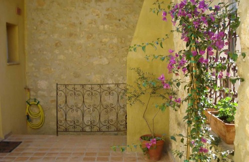 Roquefort-des-Corbieres House | Le Gîte Saint Martin - ROQUEFORT DES CORBIERES