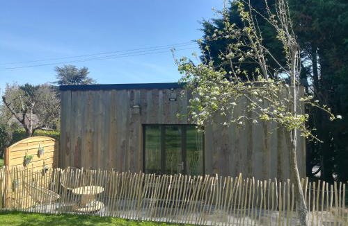 Gonneville-en-Auge House | Le Gîte insolite Gonnedouillé