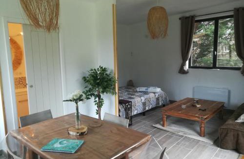 Gonneville-en-Auge House | Le Gîte insolite Gonnedouillé