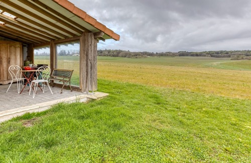 Scorbe-Clairvaux Apartment | Le Gîte Rural De L'abbesse