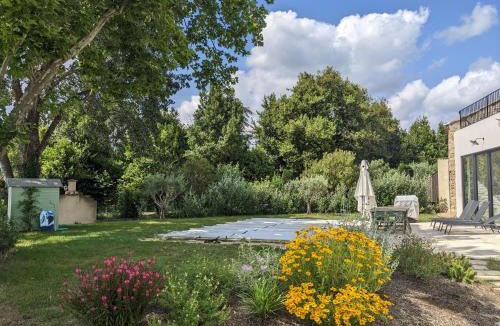 Cavillargues Villa | Le Gai Ruisseau - Villa avec piscine chauffée - Proche Uzès