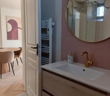 Rodez Apartment | Le Gally 40m2 Cœur de ville avec garage!