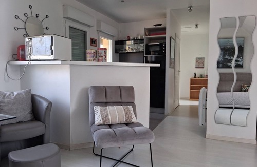 Tremereuc Apartment | Le Galop - One Bedroom Apartment, Sleeps 4