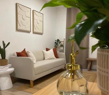 Moulins Apartment | - Le Gambetta -