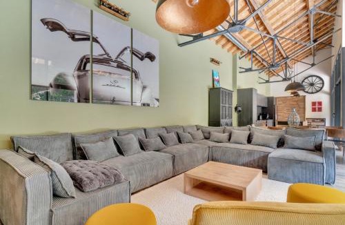 Le Bourget-du-Lac House | Le Garage à François