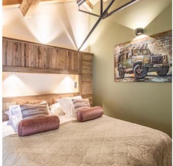 Le Bourget-du-Lac House | Le Garage à François