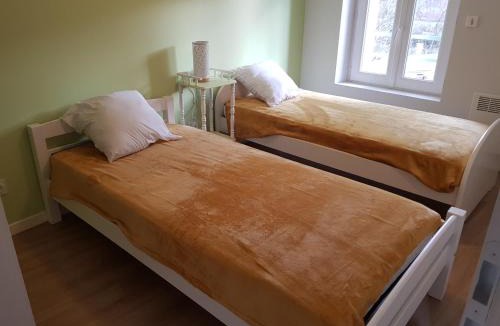 Saint-Uze House | le Gaspalette