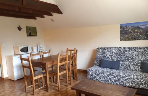 Roubion House | Le genepi