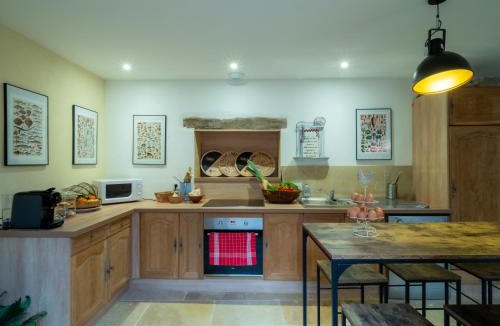 Monpazier House | Le Gentil Coquelicot