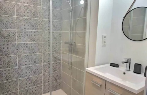 Pontlieue - Rocade Apartment | Le Georges:Vaste 3Ch, free park, Tram, 3km circuit