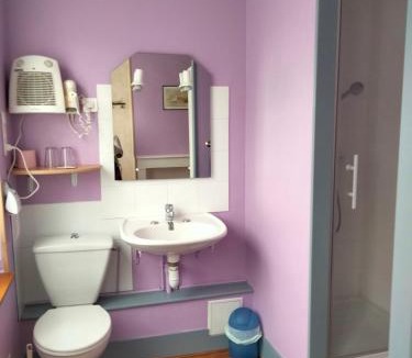 Signy-lAbbaye Hotel | Le gibergeon