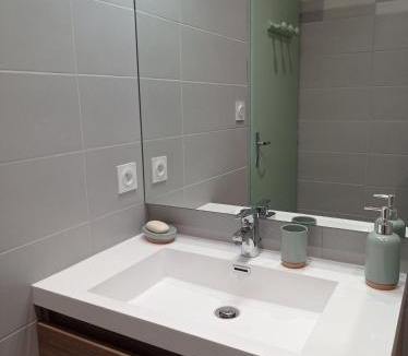 Libourne Apartment | Le Girond'Inn